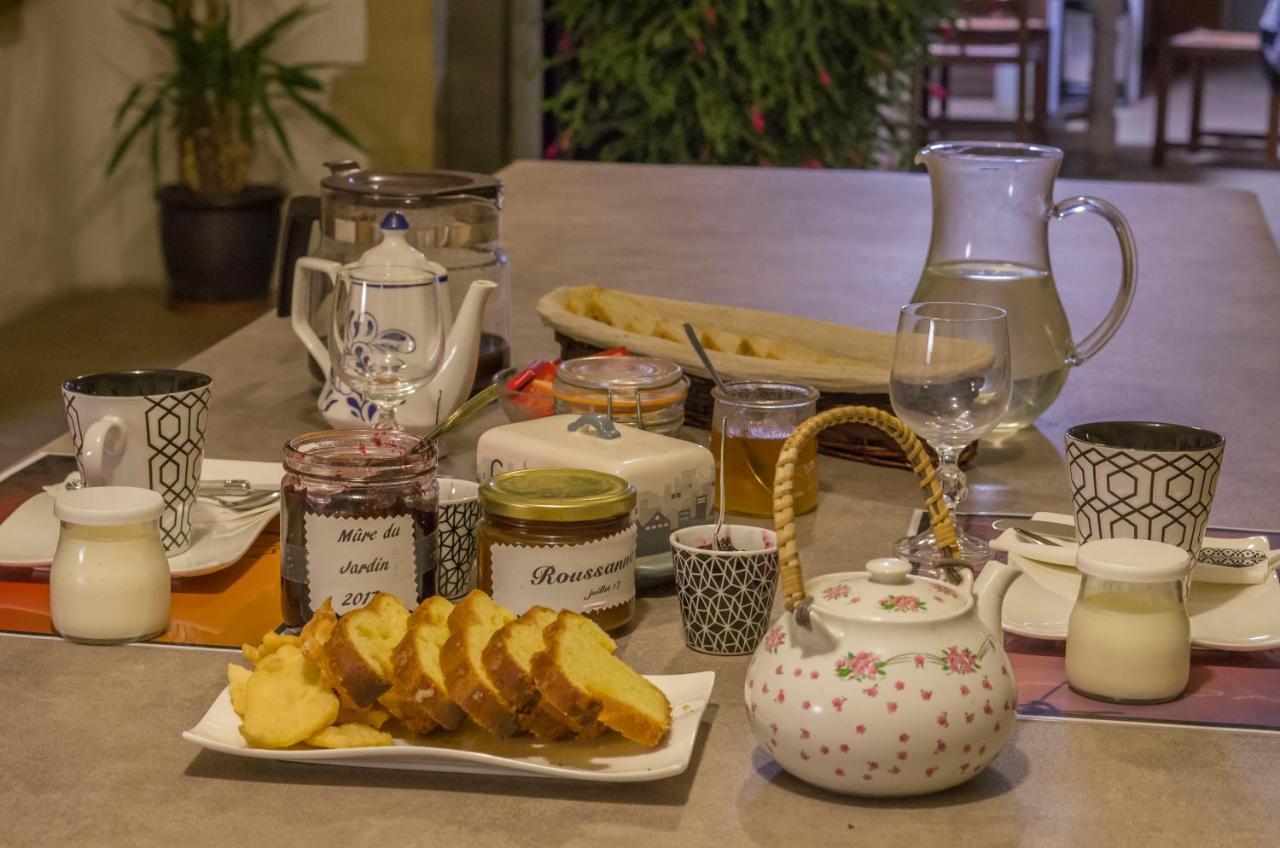 Pesaulhe Bed & Breakfast Monein Exterior foto